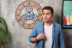 How to pick the right time to switch insurance bundles for maximum savings.