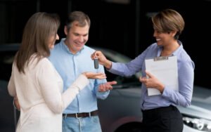 Key gains of a multi-car insurance deal to save money and simplify coverage.